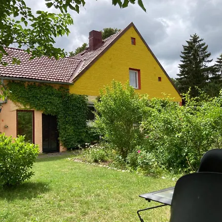 Holiday home Kunterbunt: Urgemuetlich Und Fast Perfekt Hohen Wangelin