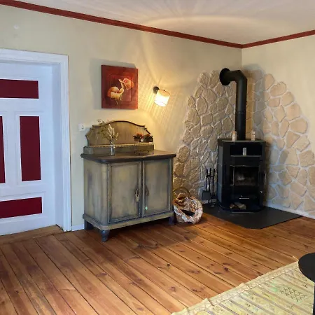 Casa de Férias Kunterbunt: Urgemuetlich Und Fast Perfekt Hohen Wangelin