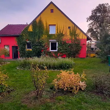 Casa de Férias Kunterbunt: Urgemuetlich Und Fast Perfekt