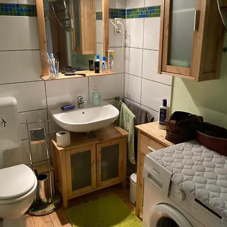 Kunterbunt: Urgemuetlich Und Fast Perfekt Hohen Wangelin