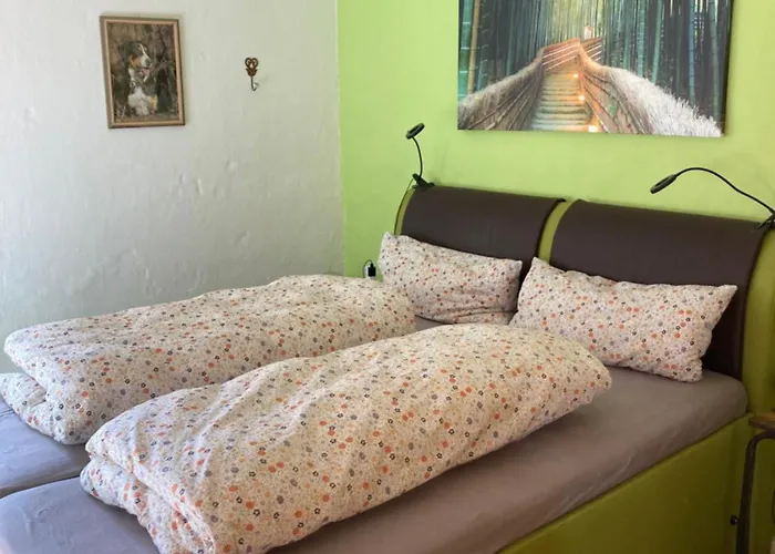 Kunterbunt: Urgemuetlich Und Fast Perfekt *