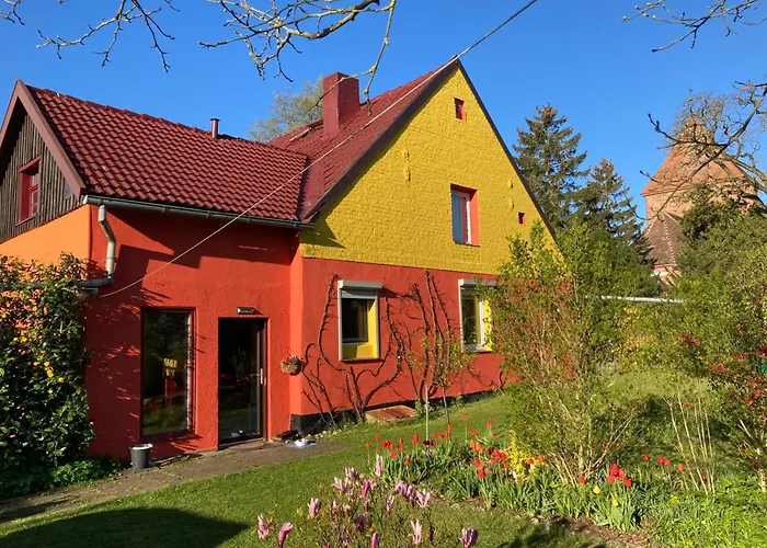 Vakantiehuis Kunterbunt: Urgemuetlich Und Fast Perfekt