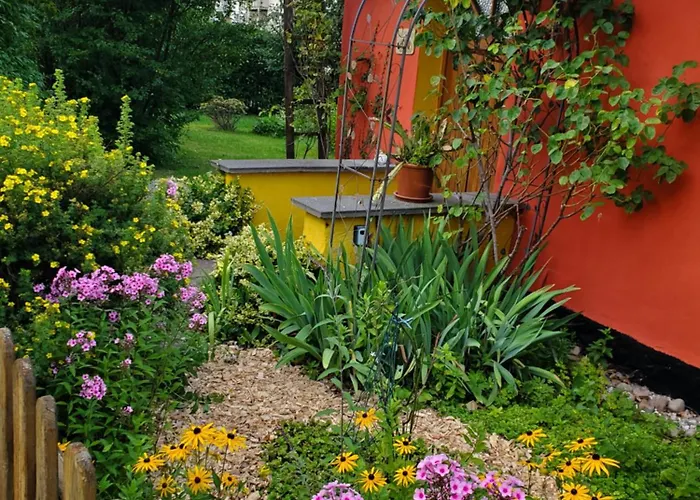 Vakantiehuis Kunterbunt: Urgemuetlich Und Fast Perfekt *